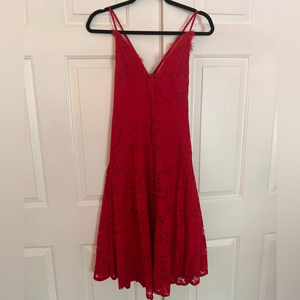 Lulus Red Lace Midi Dress Size Small